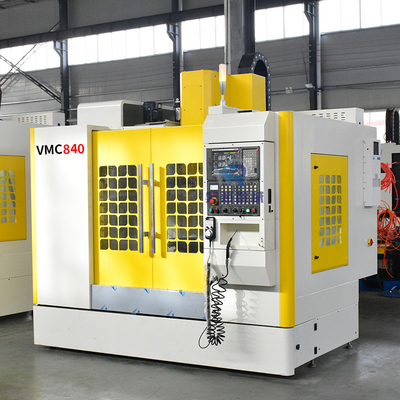 High Precision BT40 small CNC Milling Center Vertical Machining VMC840