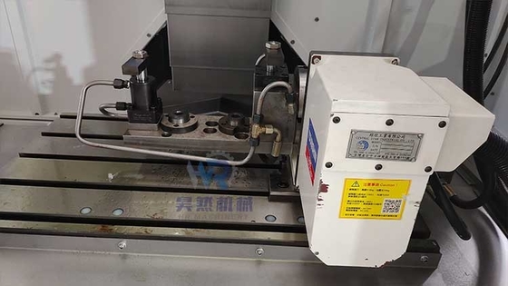Steel CNC Vertical Machining Center VMC850 Metal CNC Milling Machine